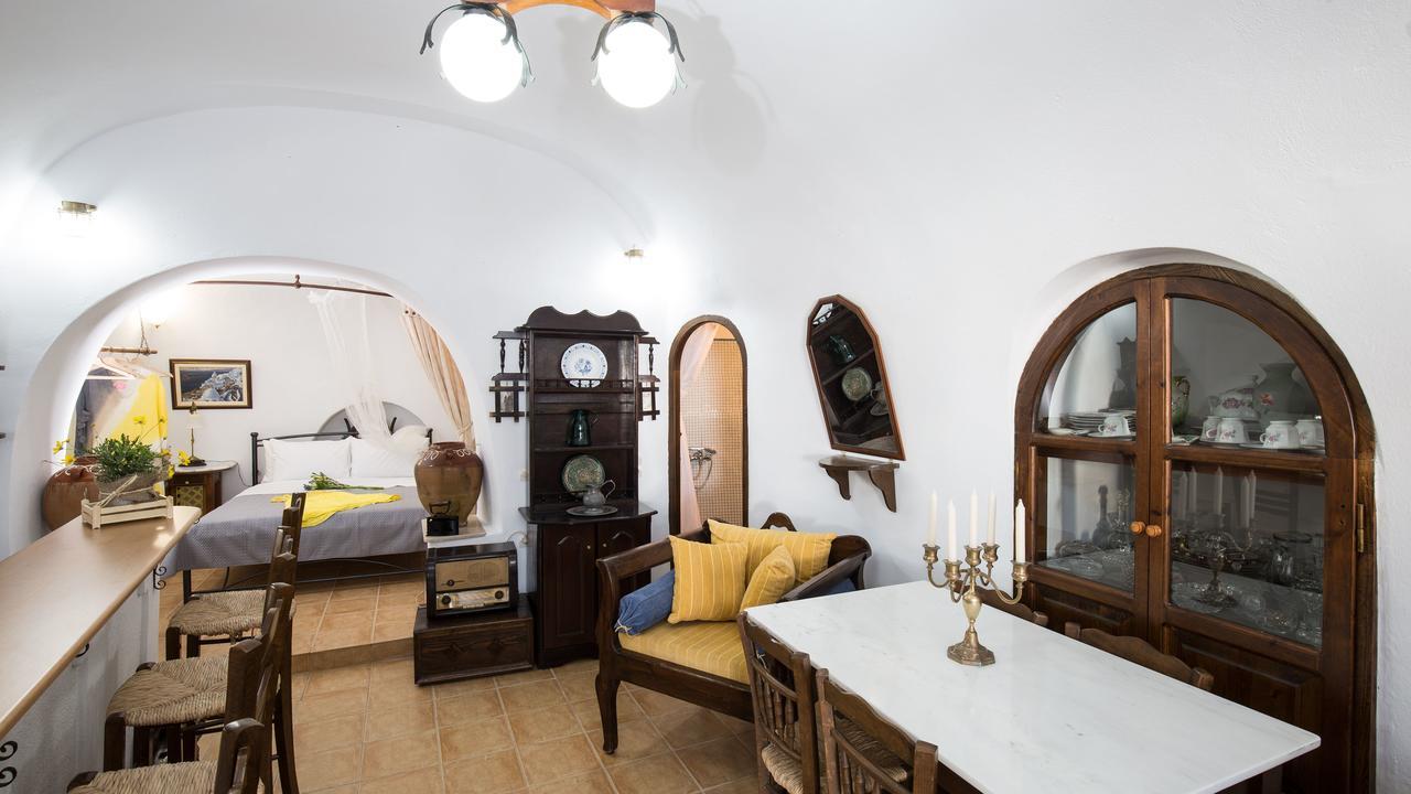 Appartement Mylopetres à Oia  Extérieur photo